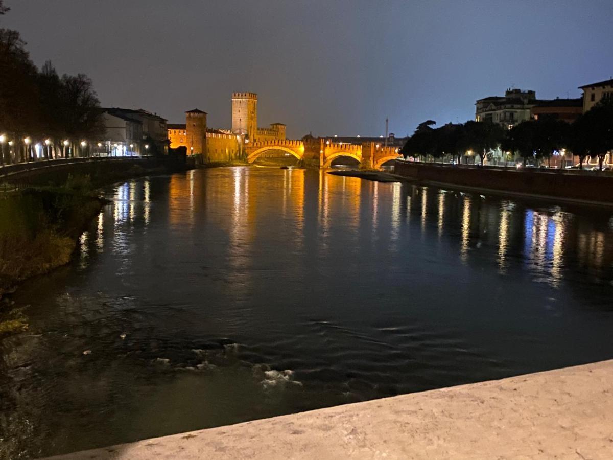 Pratosanto, Relax Nel Cuore Di Verona Buitenkant foto
